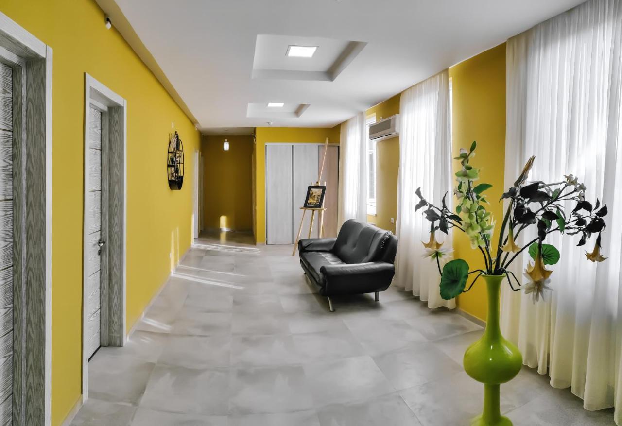 Westay Hotel Tbilisi Exteriör bild